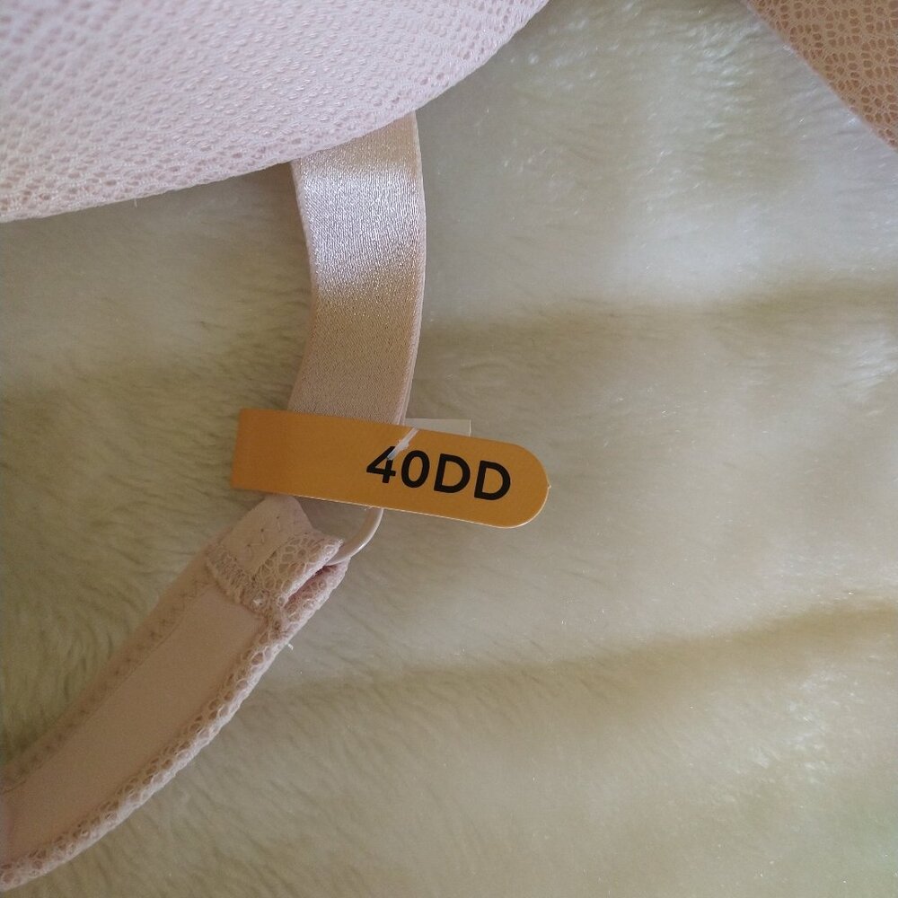 Playtex 40 DD Priced to sell fast - Picture 10 of 10